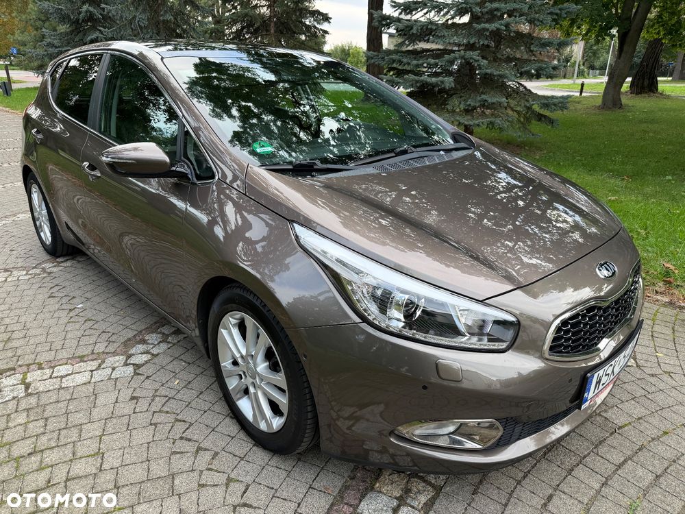 Kia Ceed 1.6 GDI XL DCT - 2