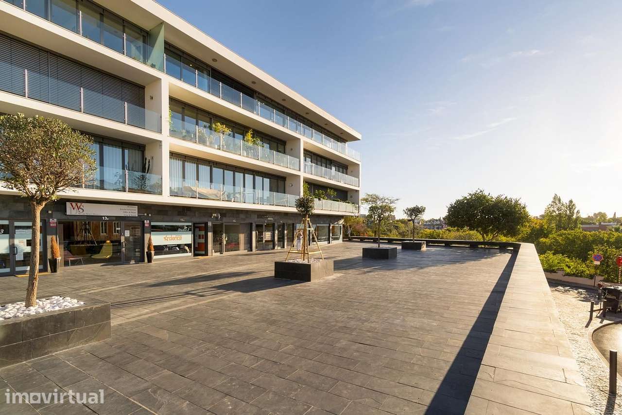 Apartamento T4 com estacionamento, Centro Histórico de Oeiras, Oeiras - Grande imagem: 2/32