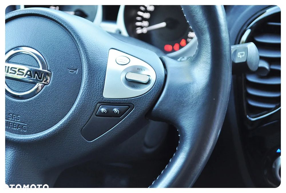 Nissan Juke 1.6 N-Connecta - 34