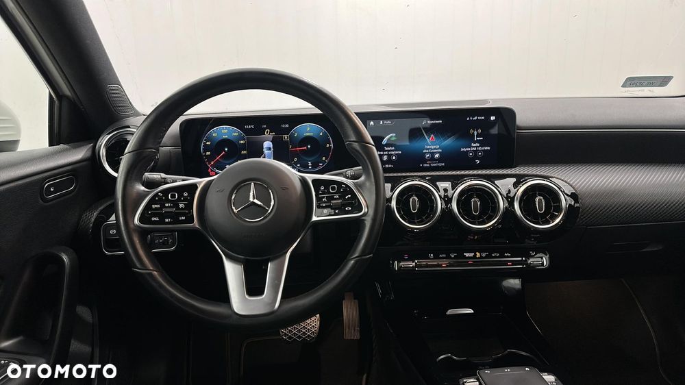 Mercedes-Benz Klasa A 180 d 8G-DCT - 10