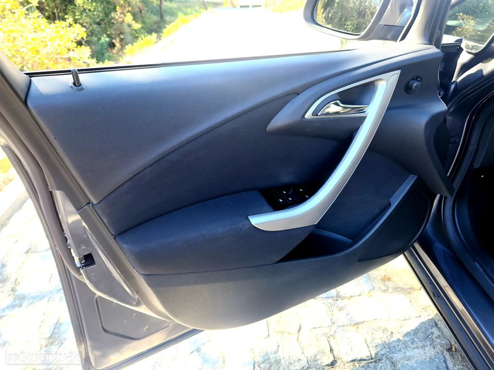 Opel Astra Sports Tourer 1.3 CDTi Executive S/S - 17