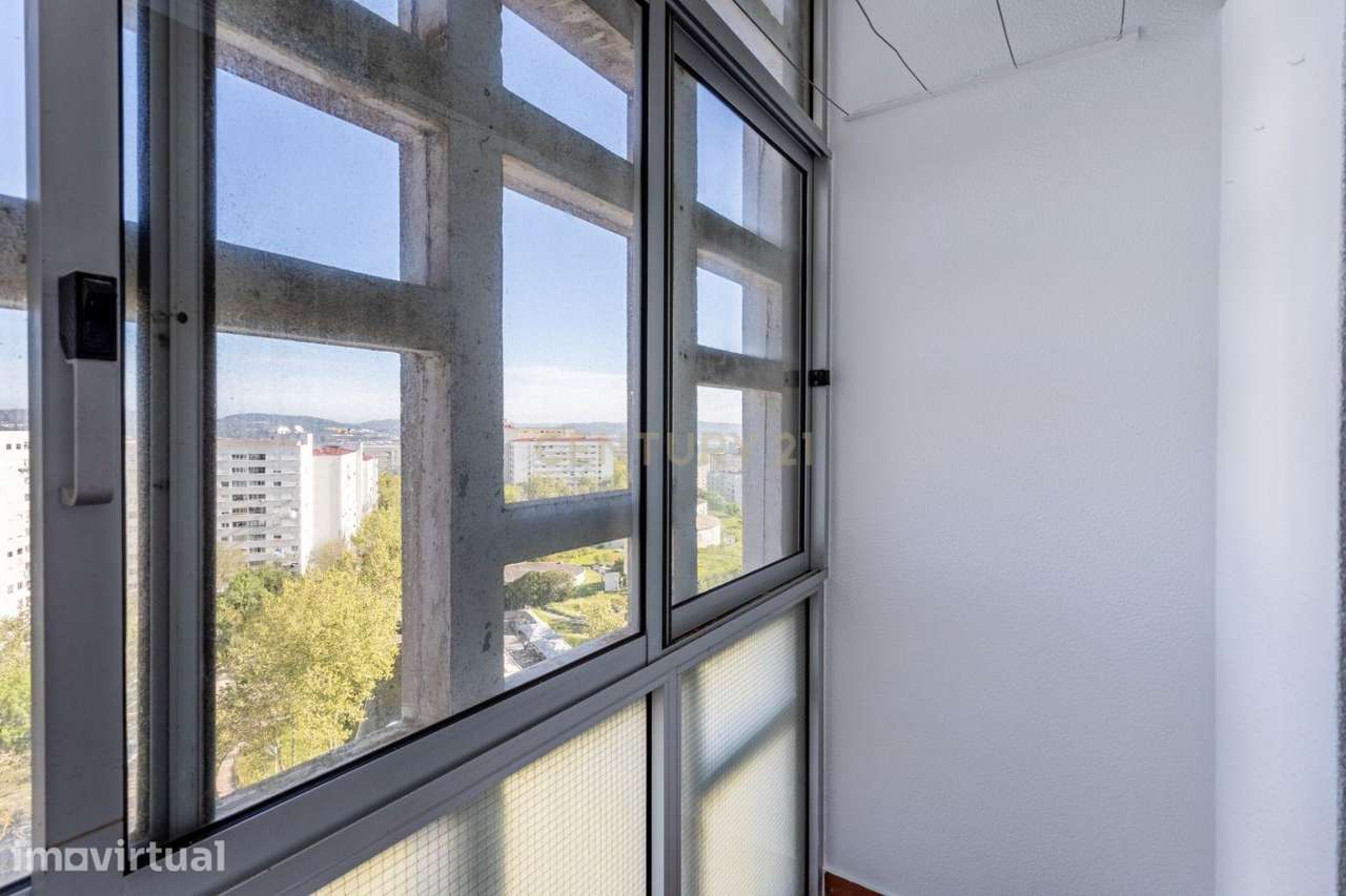 Apartamento T2 em Santo António dos Cavaleiros, Loures - Grande imagem: 3/20