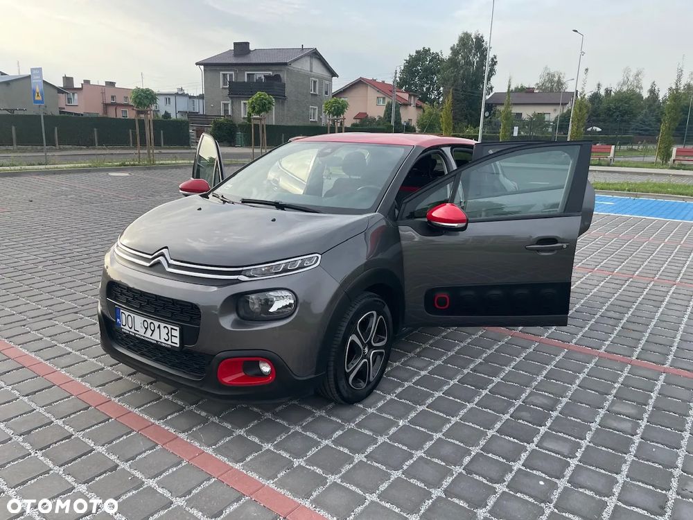 Citroën C3 1.2 PureTech Shine - 2