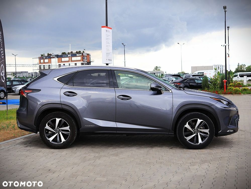 Lexus NX - 3