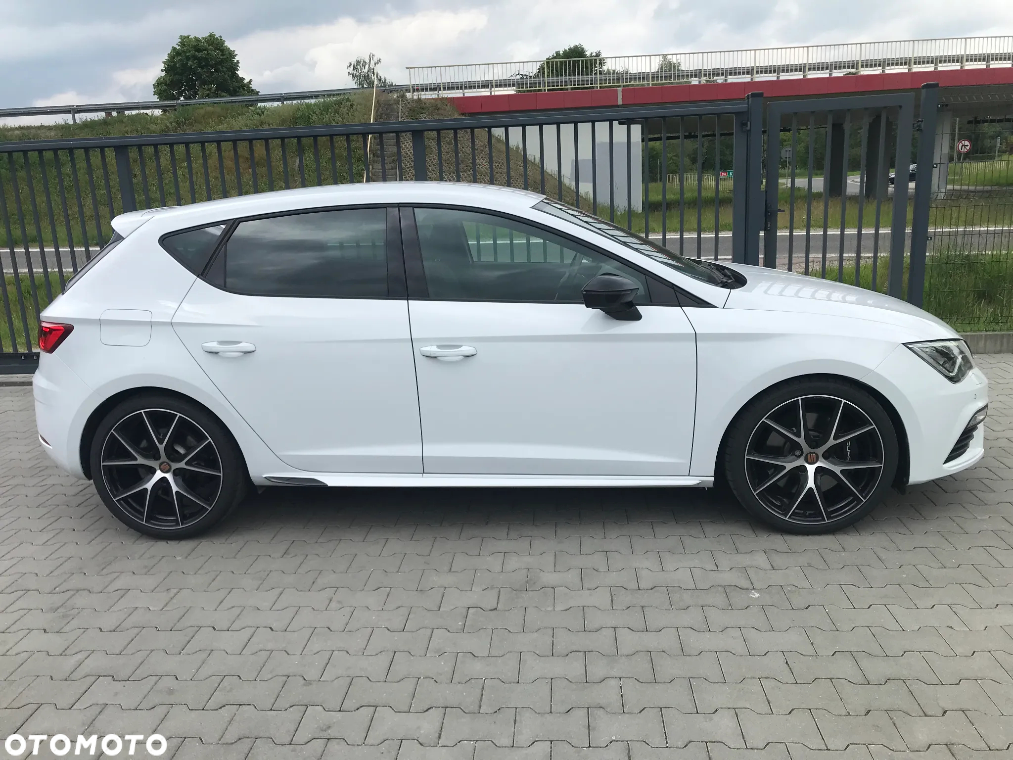 Seat Leon 2.0 TSI Cupra S&S DSG - 5