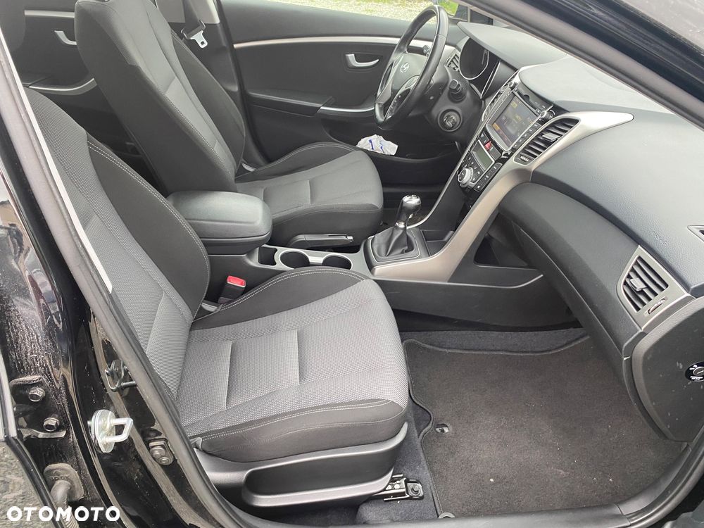 Hyundai i30 1.4 Premium - 27