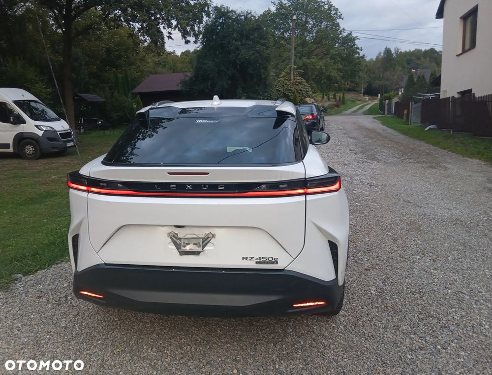 Lexus RZ 450e Prestige DIRECT4 - 8