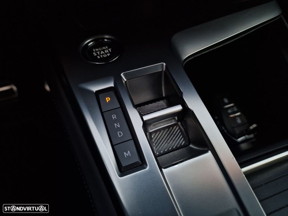 Peugeot 408 1.2 PureTech GT EAT8 - 28