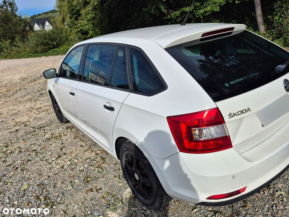 Skoda RAPID 1.2 TSI Active - 18