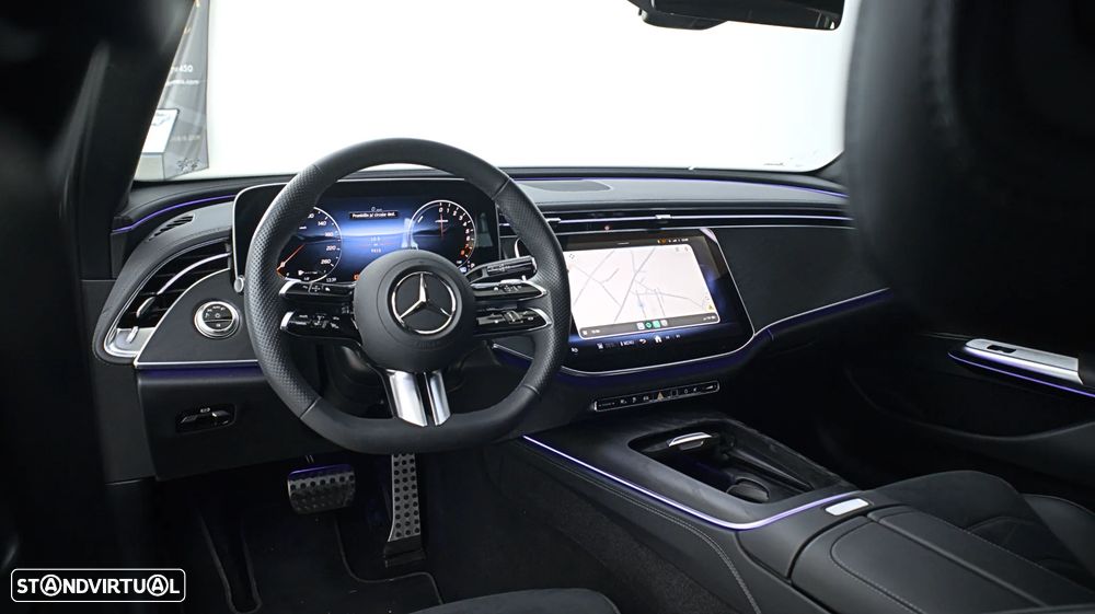 Mercedes-Benz E 300 e Station - 11