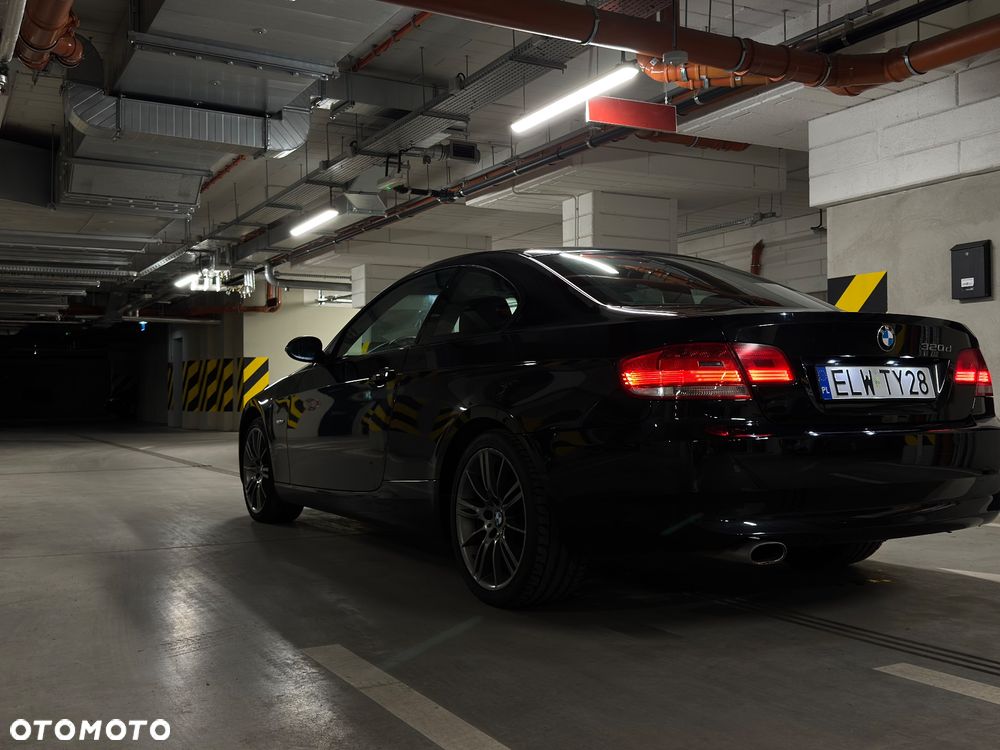 BMW Seria 3 320d - 6