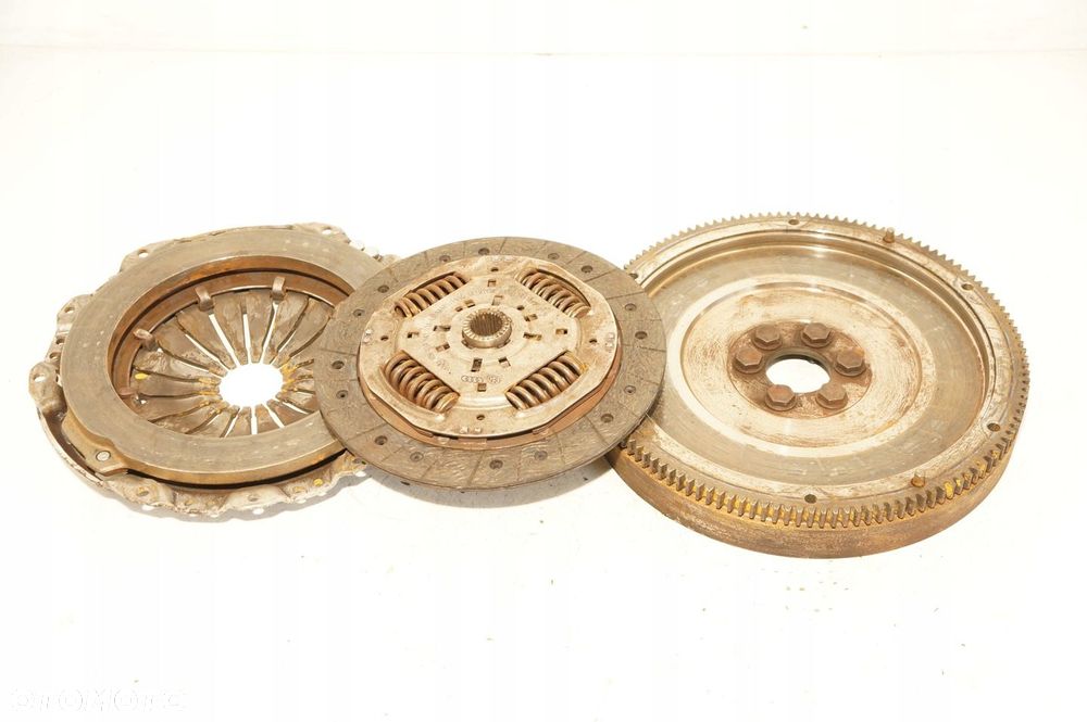 SPRZĘGŁO SZTYWNE VW POLO FABIA II IBIZA IV 1,2 TDI CFW 03P105273 03P141031 - 3