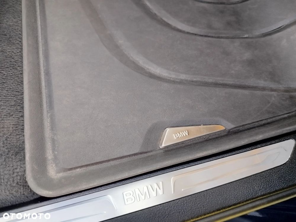 BMW X5 sDrive25d - 33