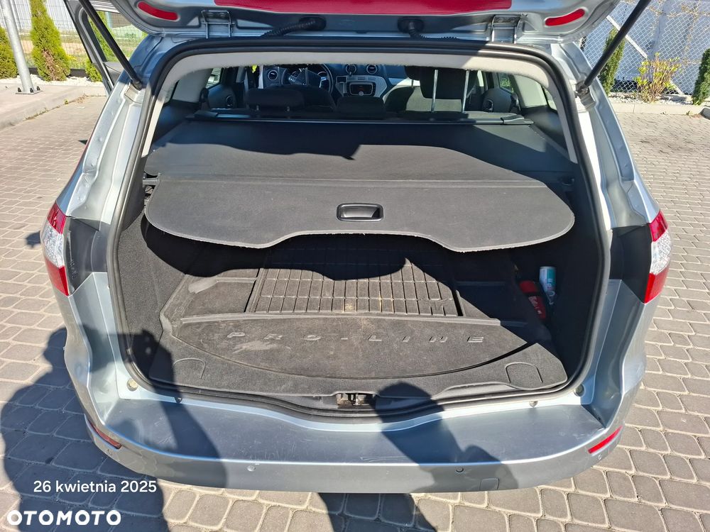 Ford Mondeo 2.0 TDCi Trend - 13