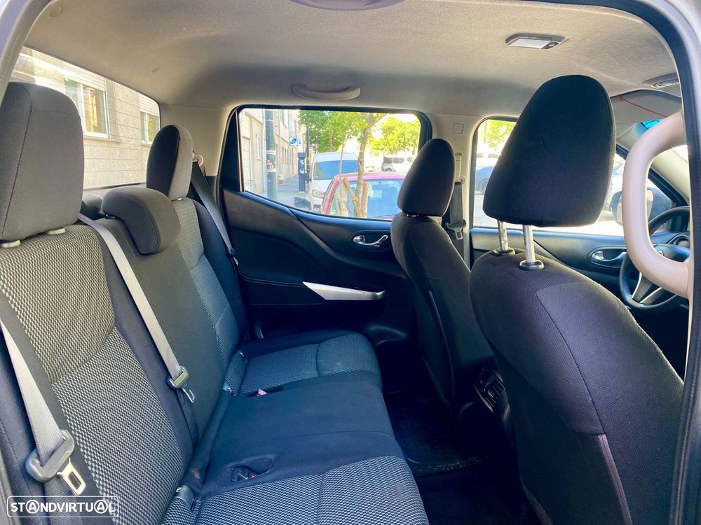 Nissan Navara 2.3 dCi CD 4WD N-Connecta - 23