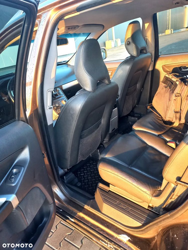 Volvo XC 90 - 6
