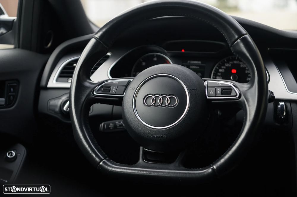 Audi A4 Avant 2.0 TDI Business Line S-line - 36