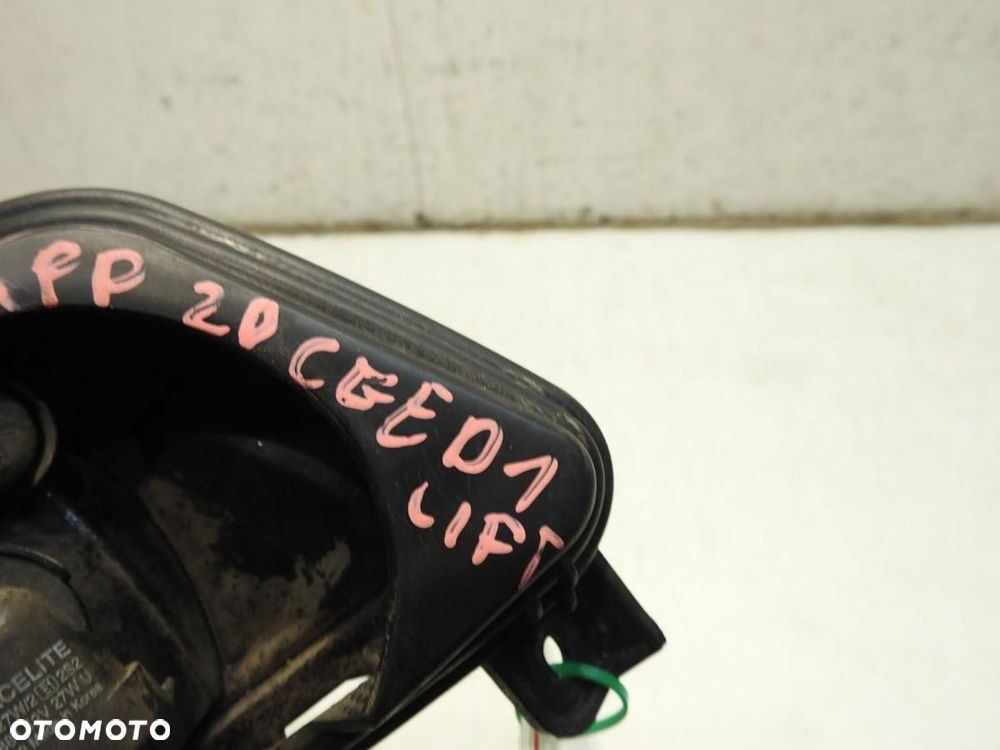 HALOGEN PRAWY KIA CEED I LIFT 02B12546 - 2