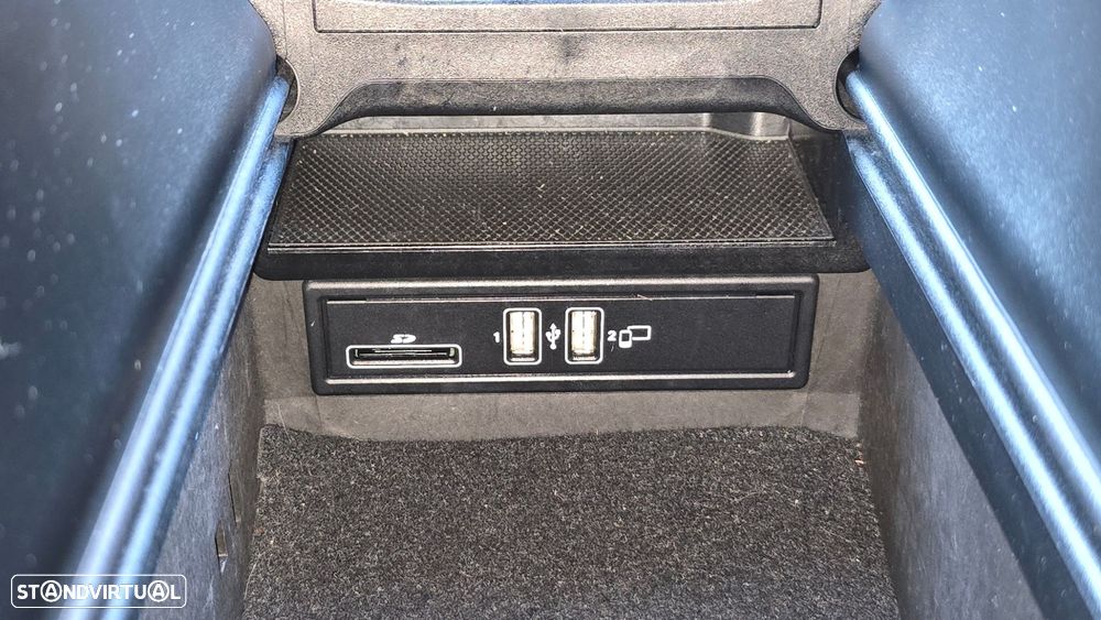 Mercedes-Benz C 200 - 43