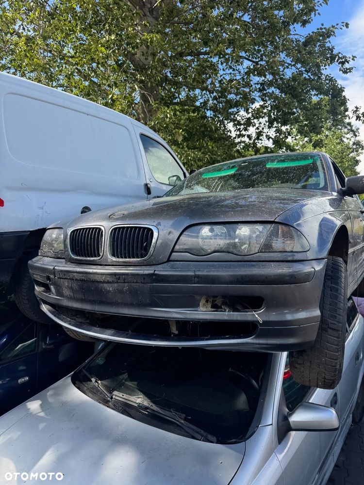 BMW E46 na części - 1