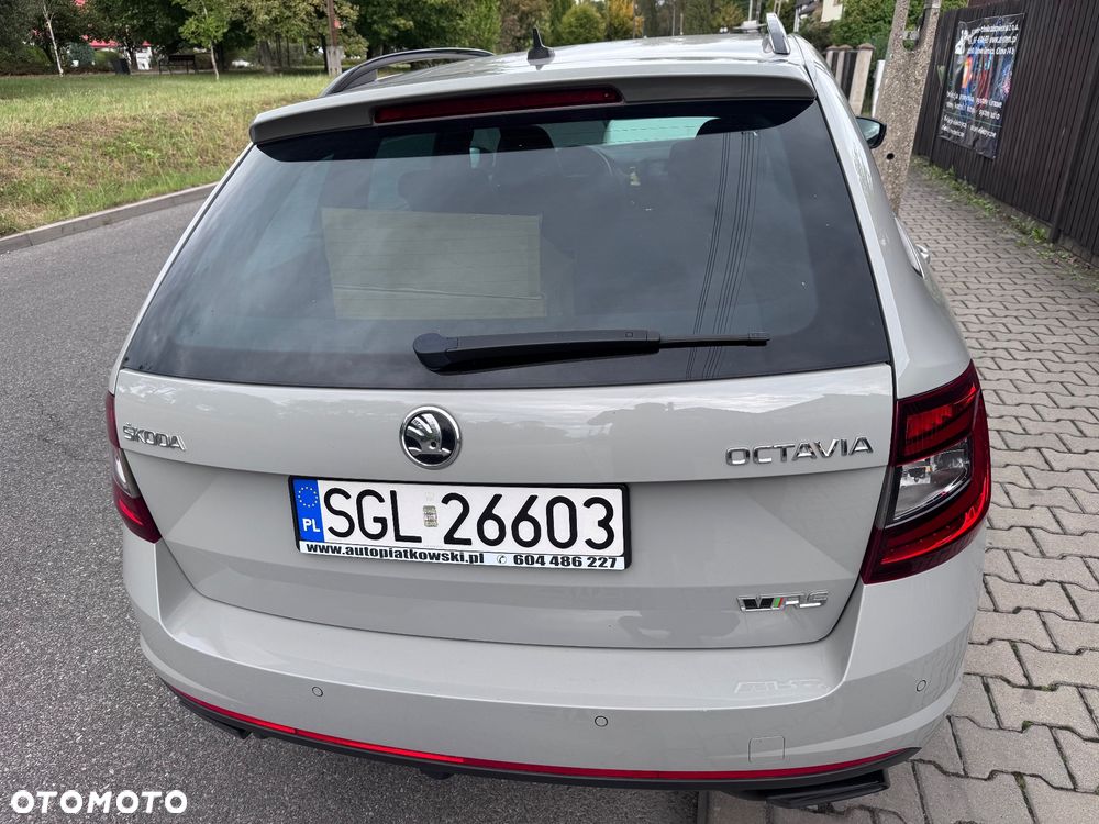 Skoda Octavia 2.0 TSI RS 245 - 13
