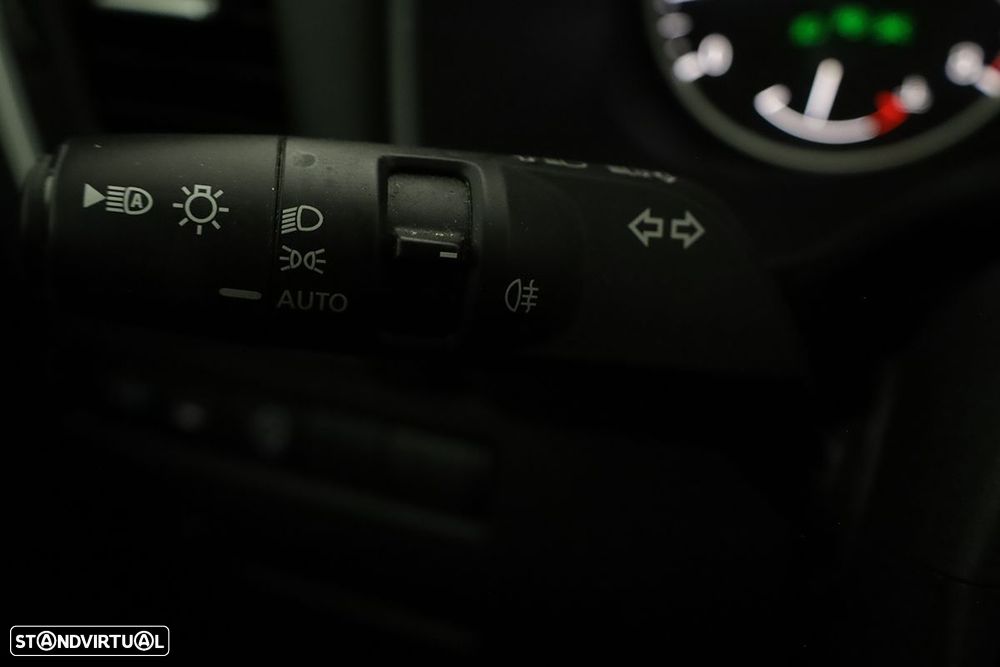 Nissan Qashqai 1.3 DIG-T Acenta Xtronic - 16