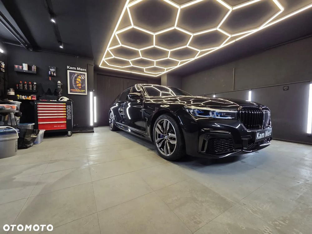 BMW Seria 7 M760Li xDrive - 1