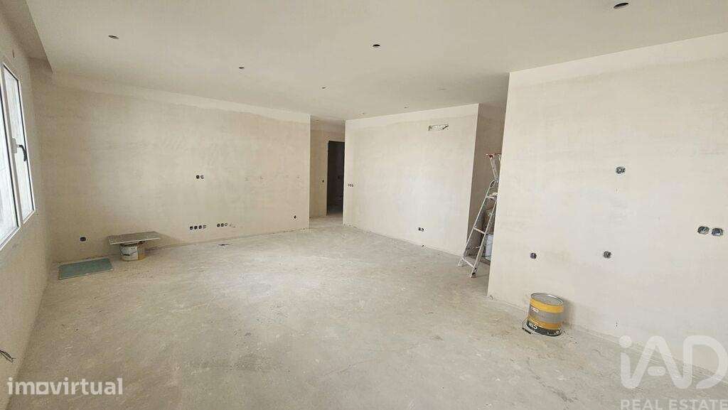 Apartamento T3 em Nazaré de 109,00 m2 - Grande imagem: 2/17
