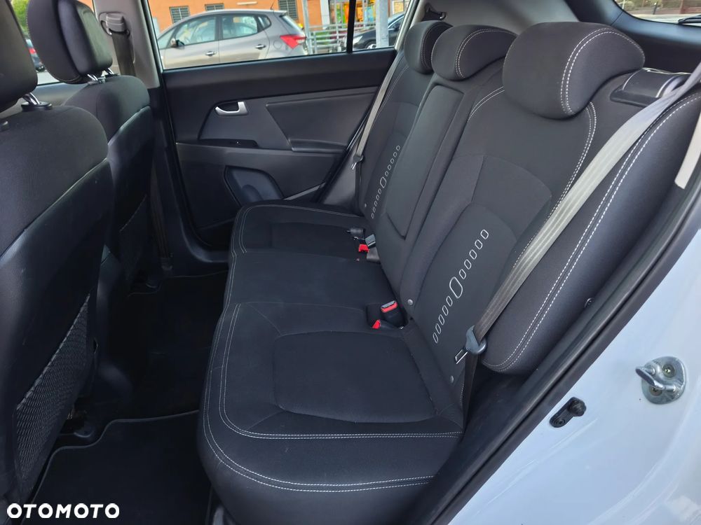 Kia Sportage 1.7 CRDI Business Line 2WD - 14