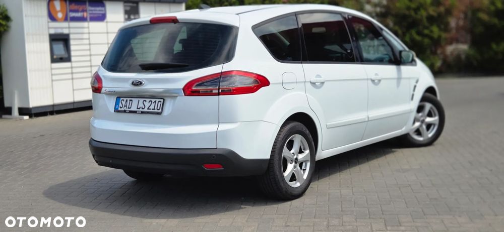 Ford S-Max 2.0 TDCi DPF Business Edition - 17