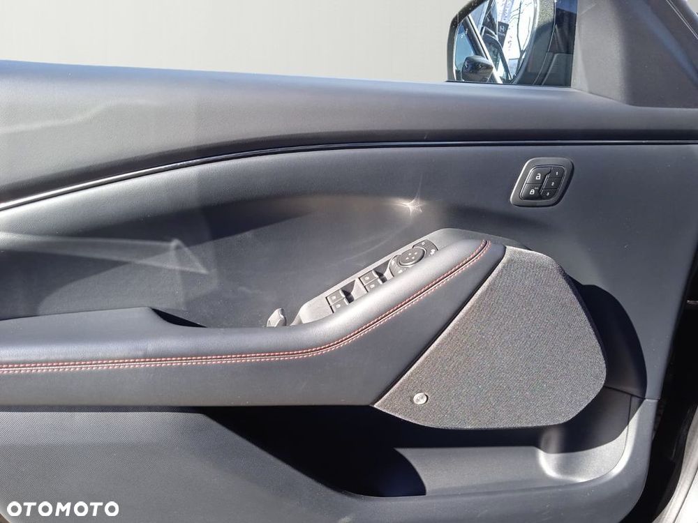 Ford Mustang Mach-E 98kWh AWD - 30