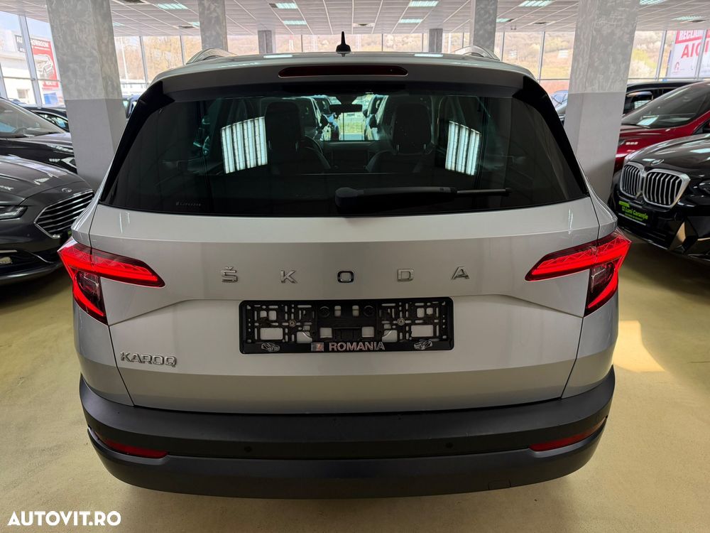 Skoda Karoq 1.6 TDI SCR DSG Style - 10