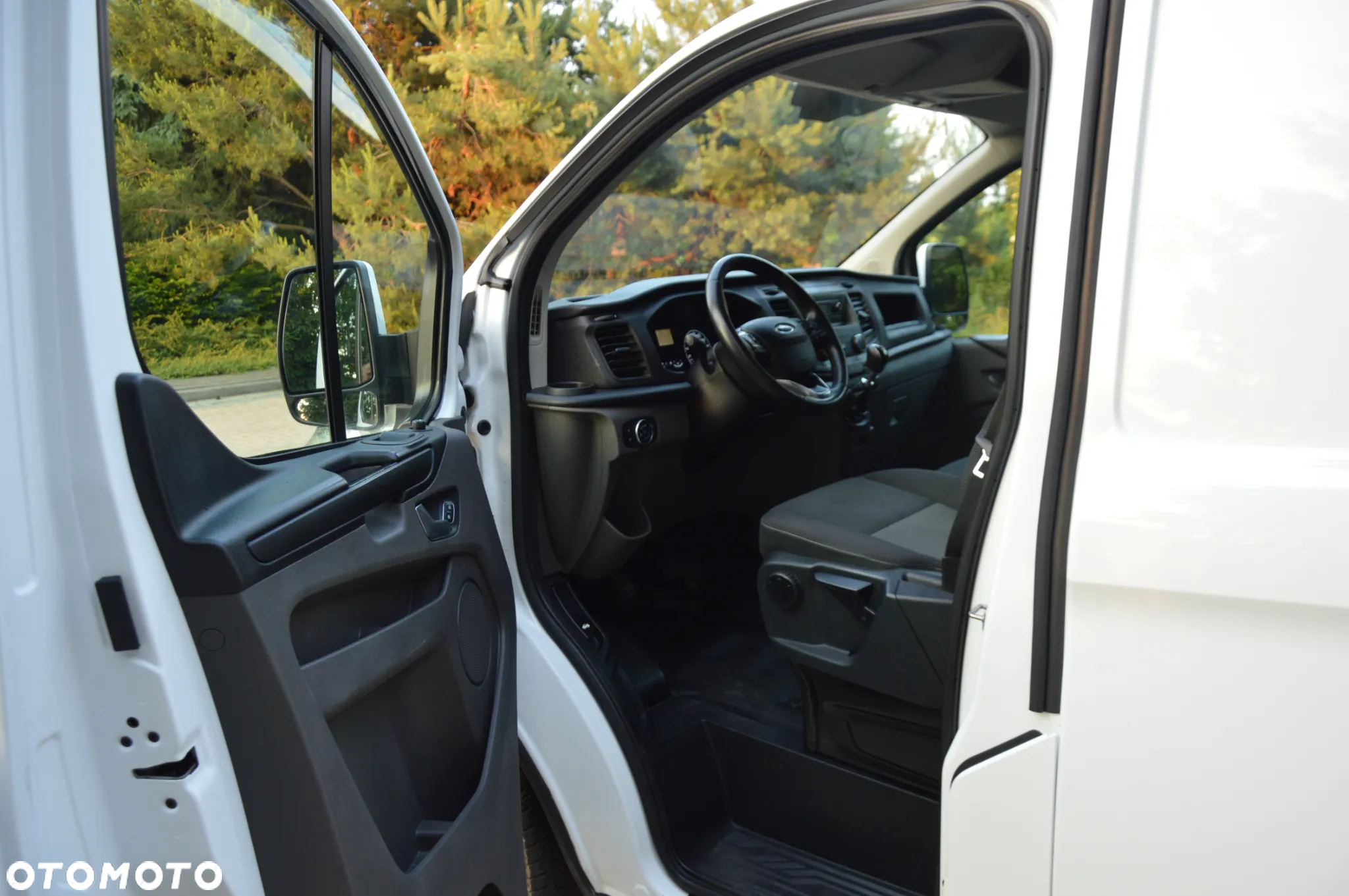 Ford Transit Custom - 14
