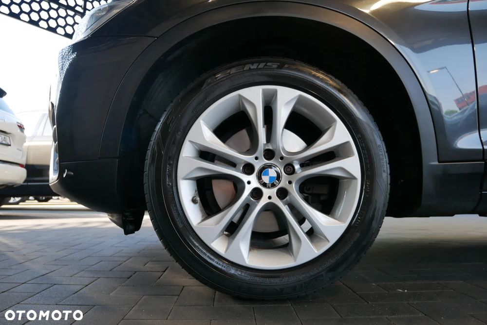 BMW X4 xDrive20i xLine - 28
