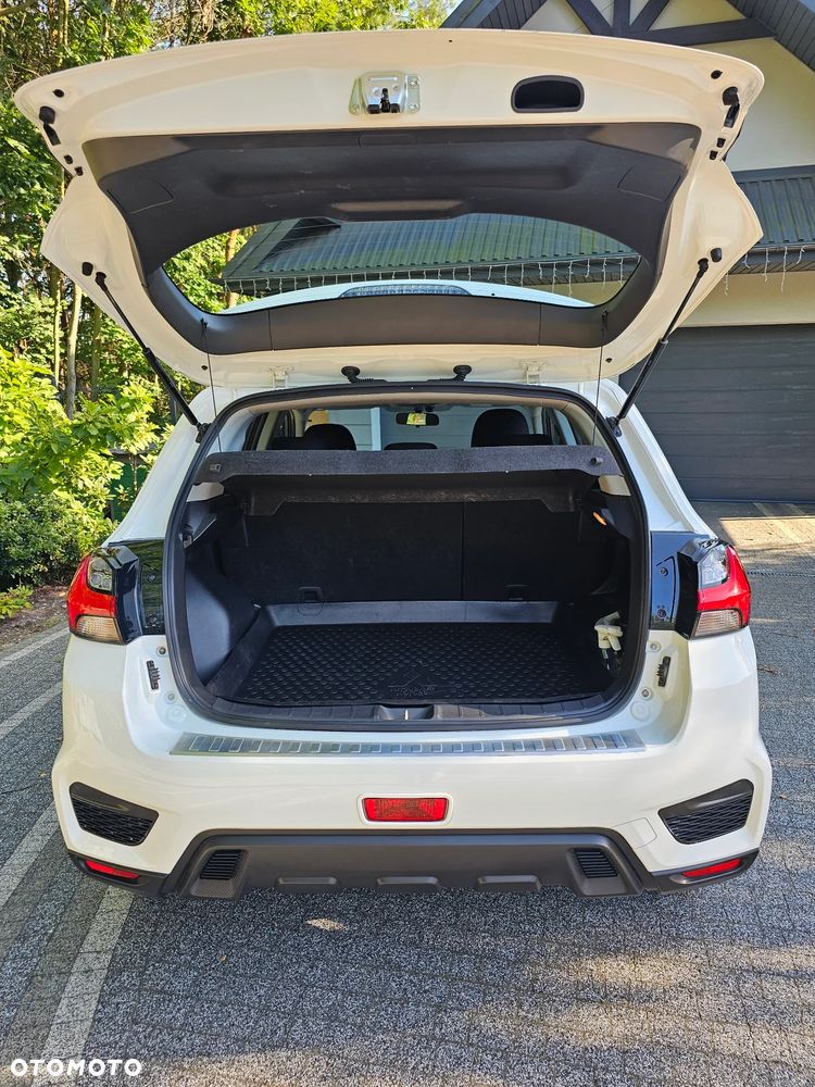 Mitsubishi ASX 2.0 Inform - 16