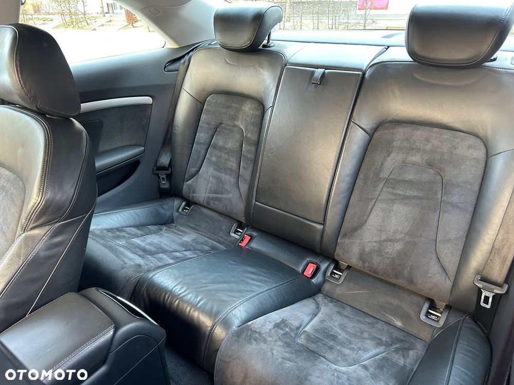 Audi A5 Coupé 2.7 TDI Multitronic - 12