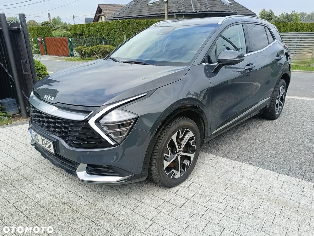 Kia Sportage 1.6 T-GDI HEV Business Line 4WD - 1