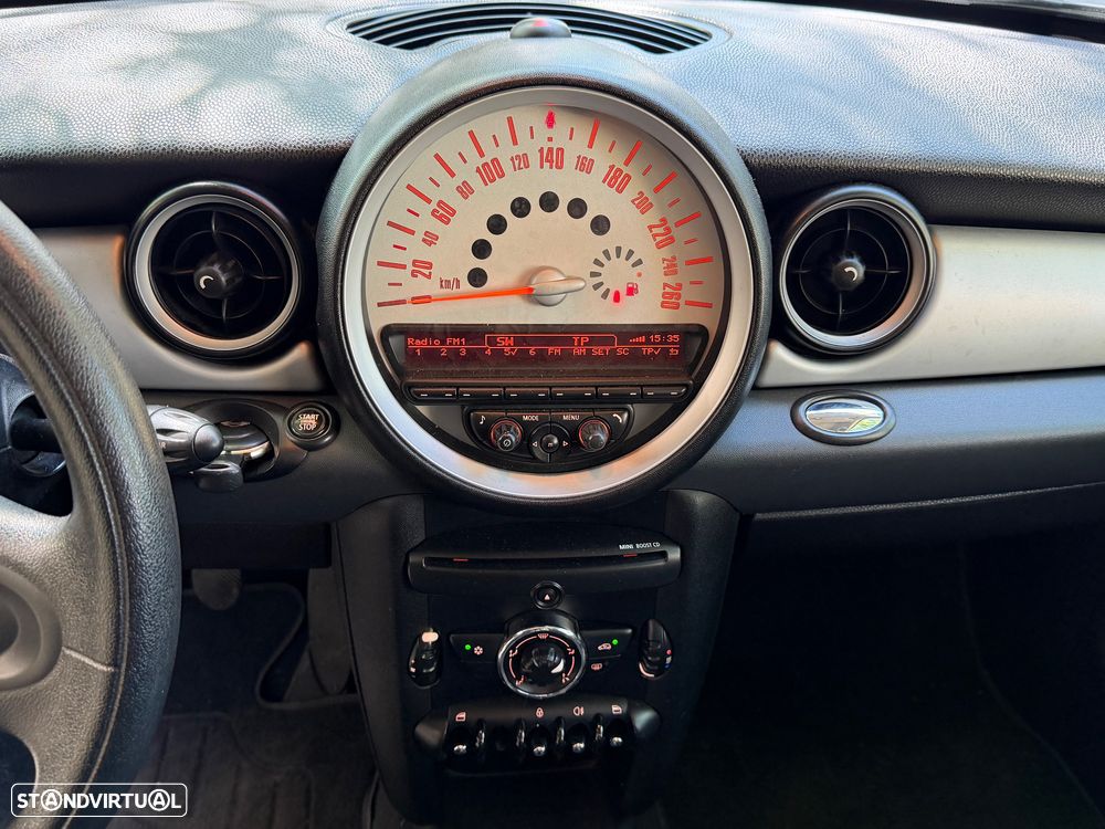 MINI 3 Portas One D - 26