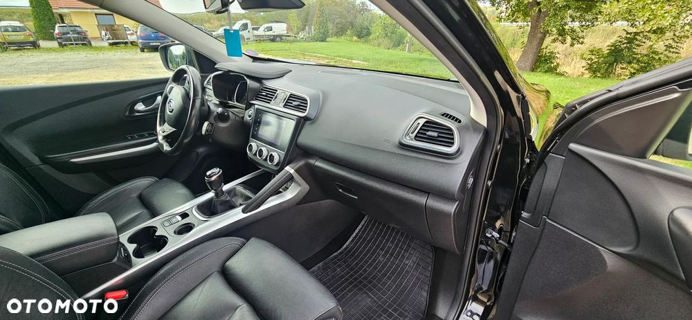 Renault Kadjar TCe 140 GPF BOSE EDITION - 17