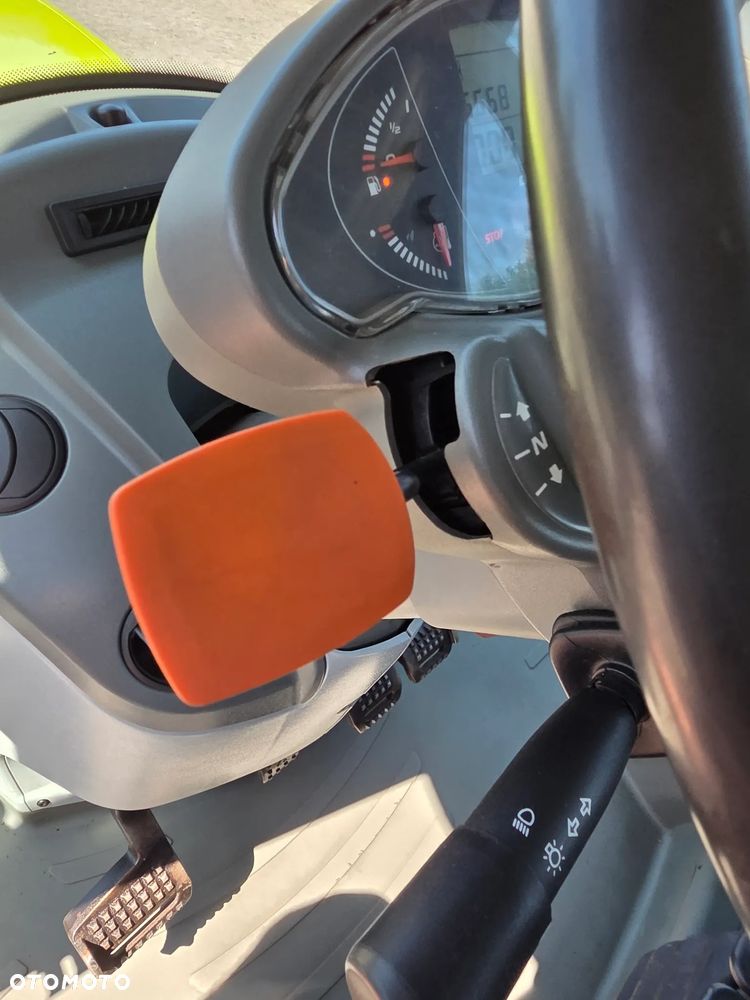 Claas AXION 820  CEBIS - 11