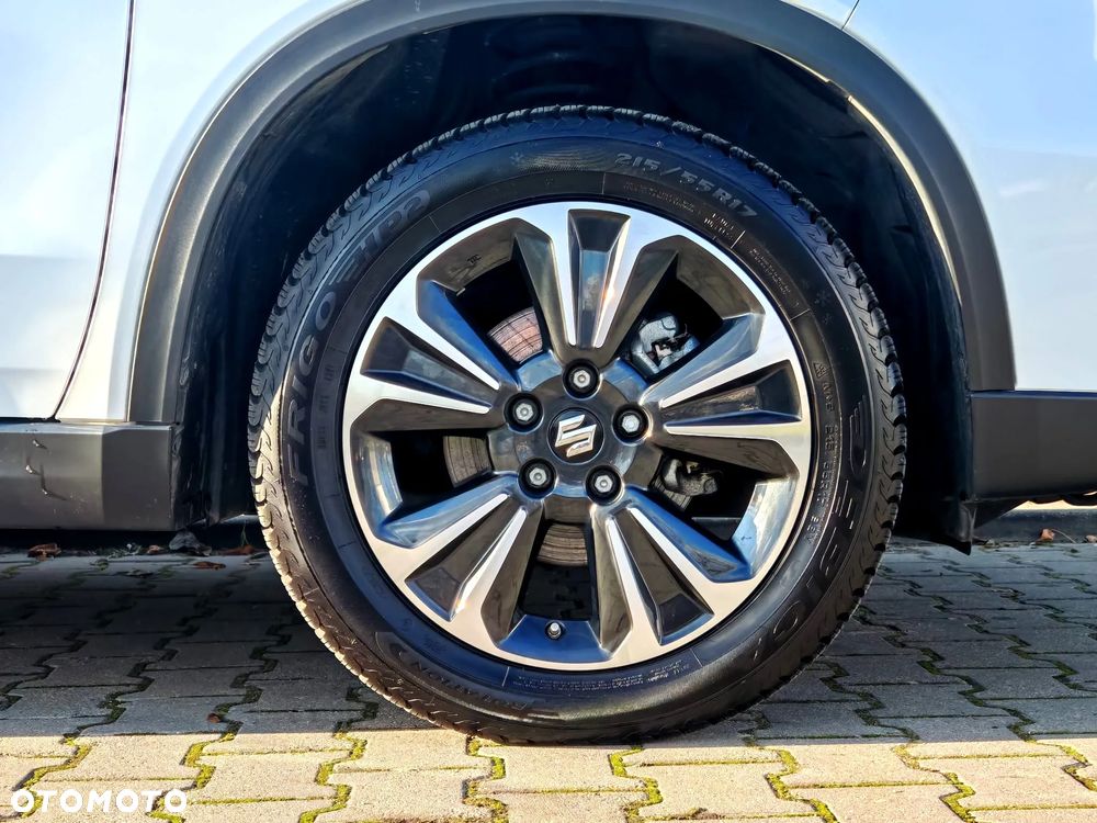 Suzuki Vitara 1.5 DualJet Hybrid Elegance 2WD AGS - 17