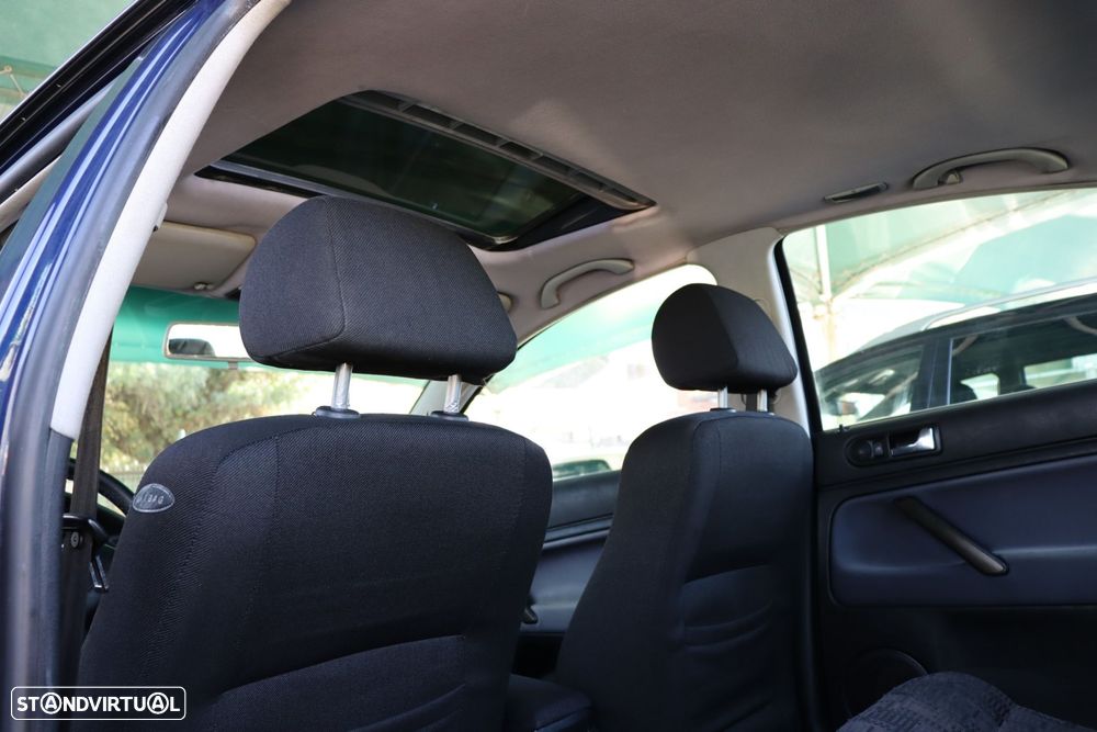 VW Passat 1.9 TDi Confortline - 17