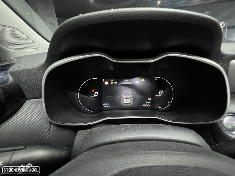 MG ZS EV 72.6 kWh Luxury OBC 11 kW - 28