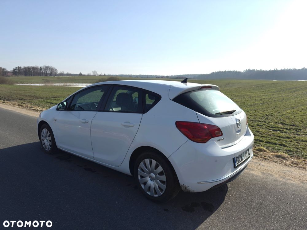 Opel Astra 1.7 CDTI - 4