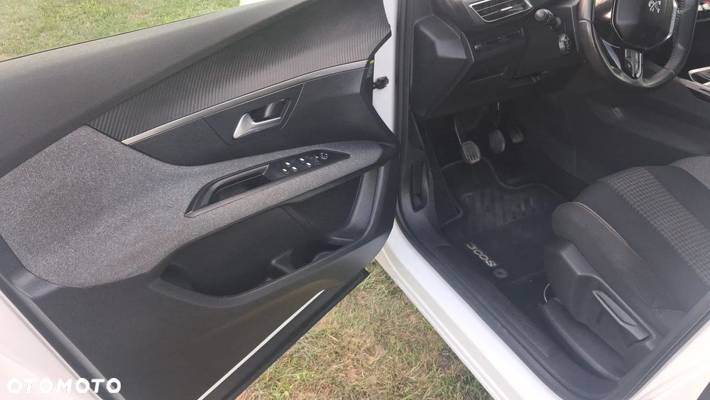 Peugeot 3008 PureTech 130 Stop & Start Active - 8
