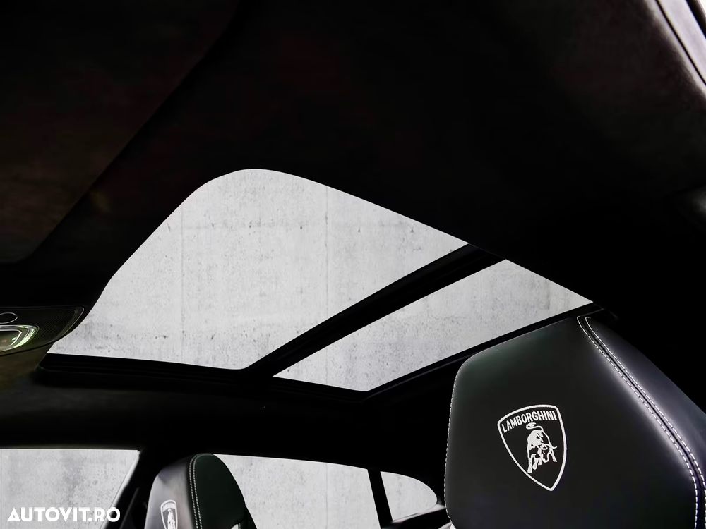 Lamborghini URUS - 21