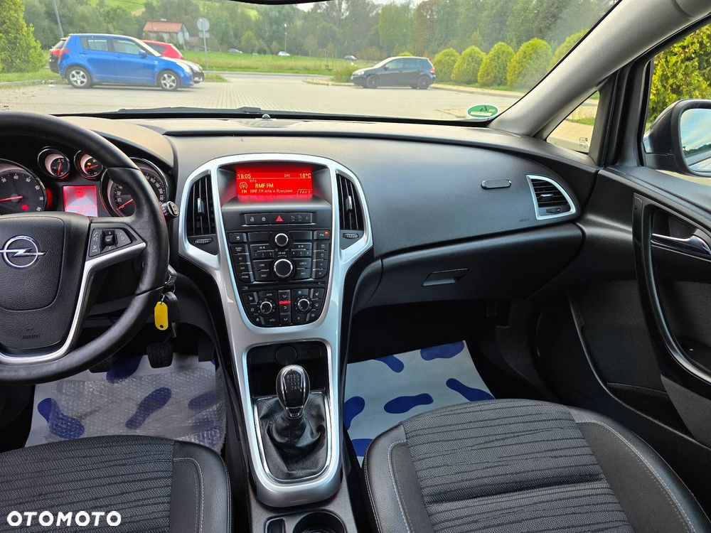 Opel Astra 1.4 Turbo Edition - 25