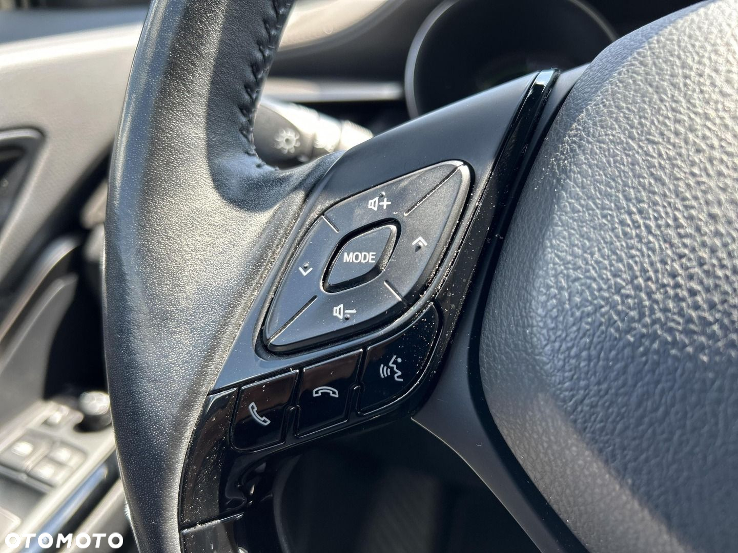 Toyota C-HR - 17