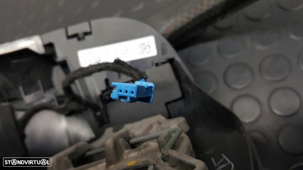 VOLANTE PEUGEOT 208 ICE VELVET - 5