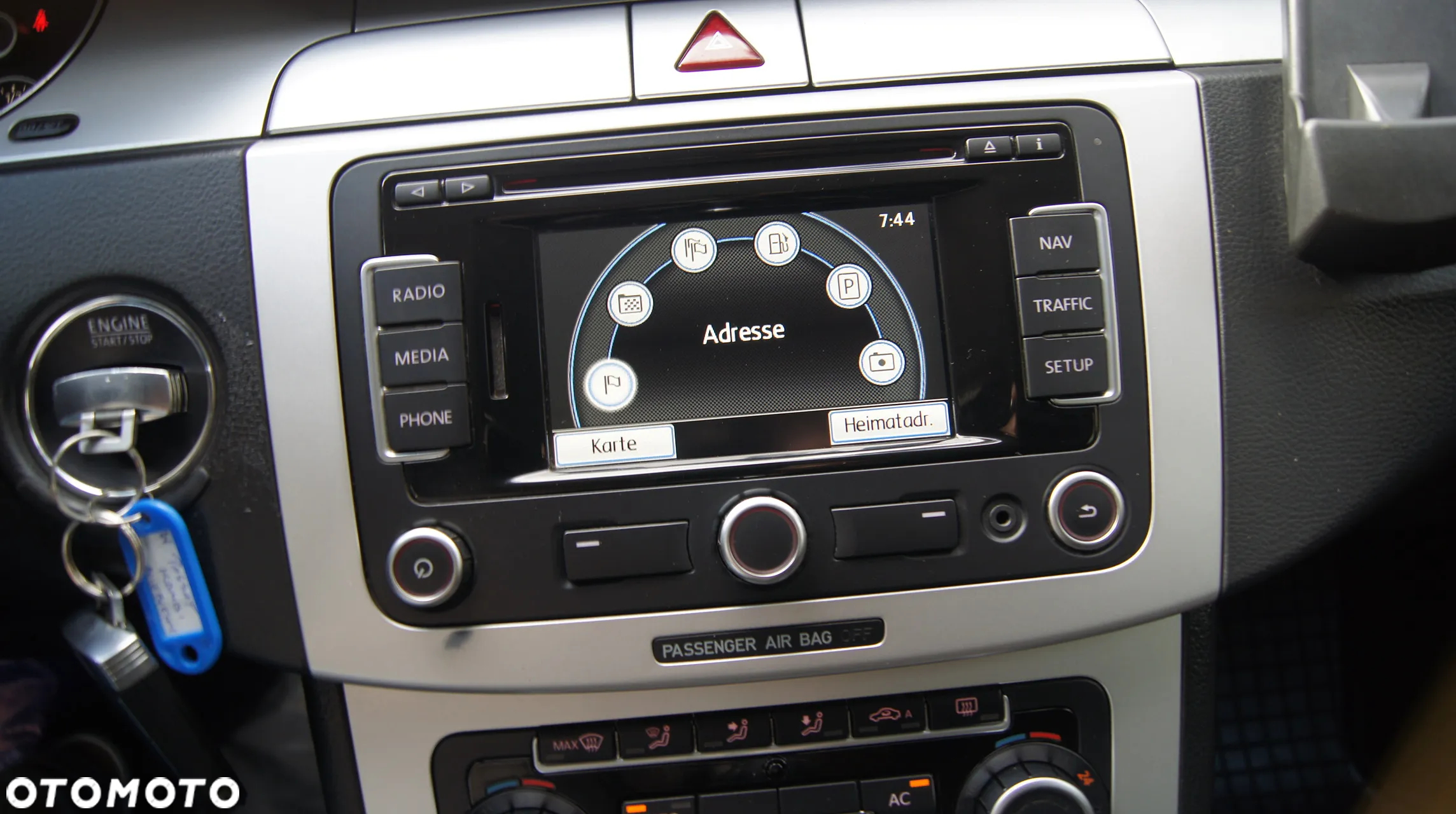 Volkswagen Passat 2.0 TDI Comfortline - 24